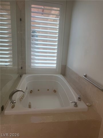 3163 Lido Isle Court, Las Vegas, NV 89117