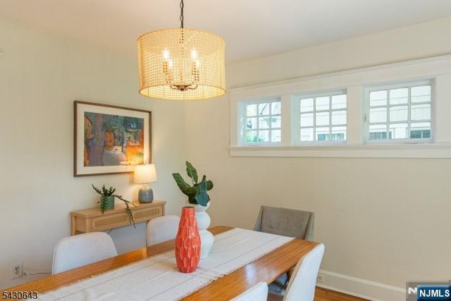 39 Essex Avenue, Montclair, NJ 07042