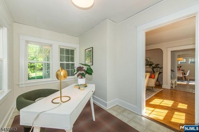 39 Essex Avenue, Montclair, NJ 07042