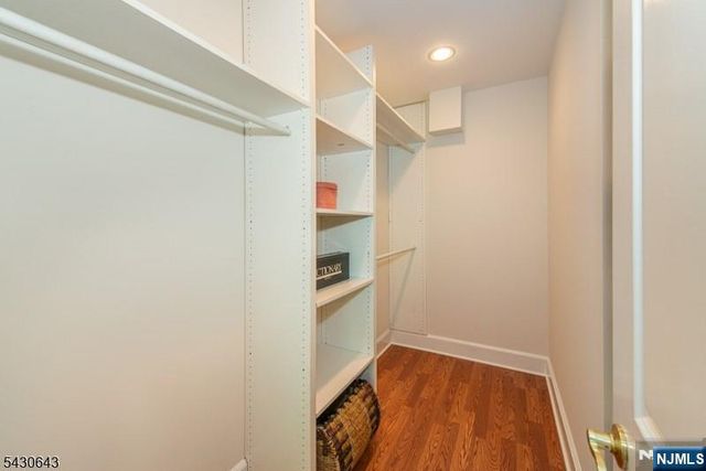 39 Essex Avenue, Montclair, NJ 07042