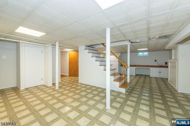 39 Essex Avenue, Montclair, NJ 07042