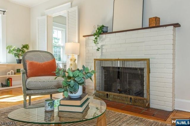 39 Essex Avenue, Montclair, NJ 07042
