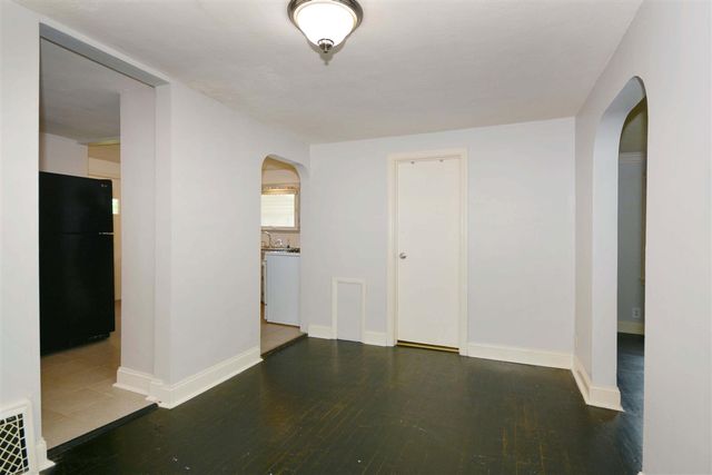 5061 Fordham Avenue, Kalamazoo, MI 49048