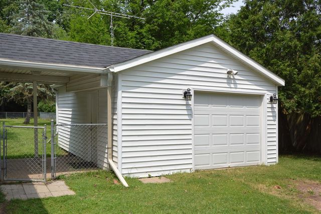 5061 Fordham Avenue, Kalamazoo, MI 49048