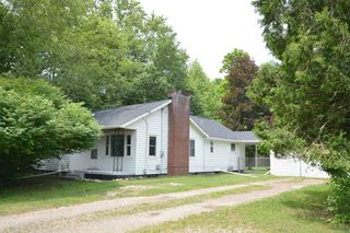 5061 Fordham Avenue, Kalamazoo, MI 49048