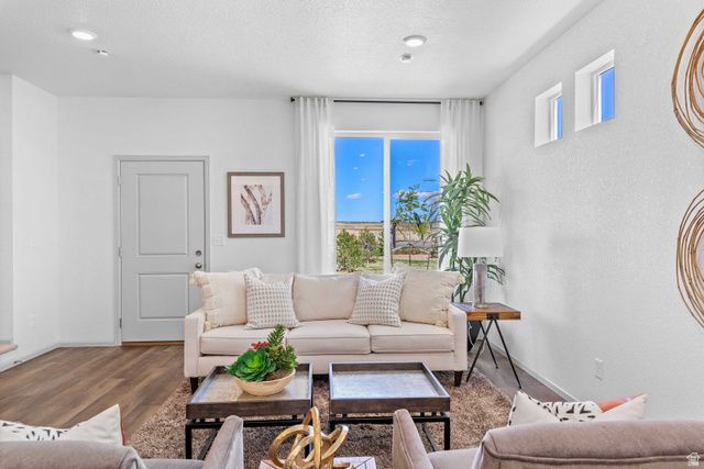 488 N WEBER RIVER ST, Saratoga Springs, UT 84045