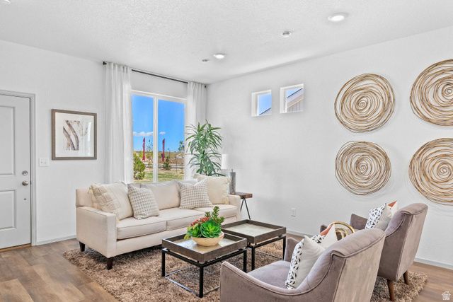 488 N WEBER RIVER ST, Saratoga Springs, UT 84045