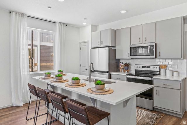 488 N WEBER RIVER ST, Saratoga Springs, UT 84045