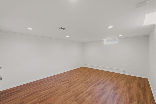 1633 N Charles St, Wichita, KS 67203
