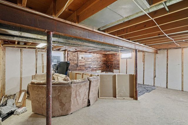 5402 W Farrand Road, Clio, MI 48420