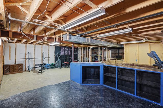 5402 W Farrand Road, Clio, MI 48420