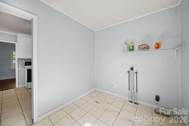1011 Holland Avenue, Gastonia, NC 28052