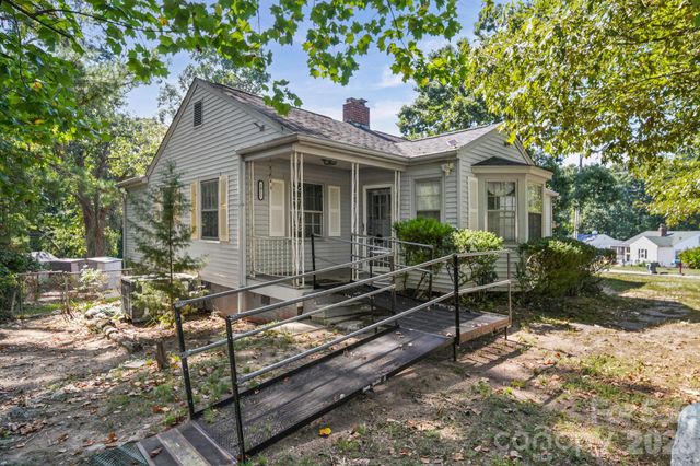 1011 Holland Avenue, Gastonia, NC 28052