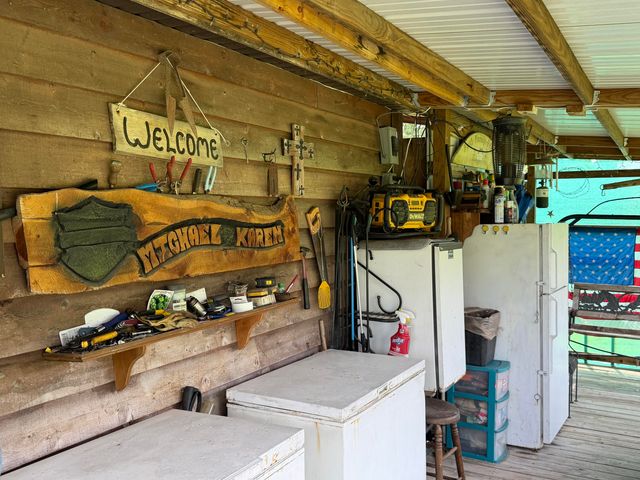 61850 E 288 Road, Grove, OK 74344