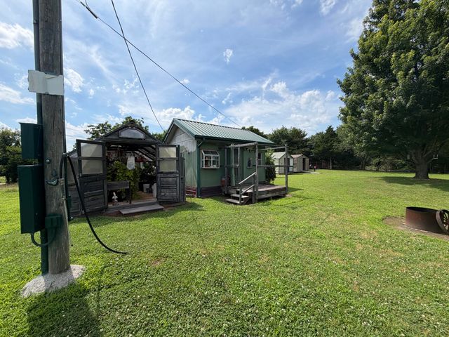 61850 E 288 Road, Grove, OK 74344