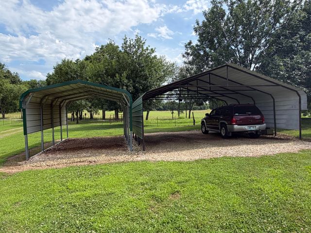 61850 E 288 Road, Grove, OK 74344