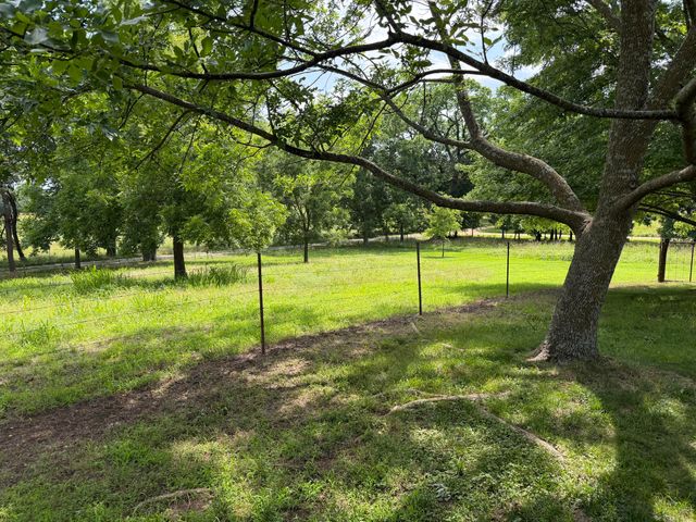 61850 E 288 Road, Grove, OK 74344