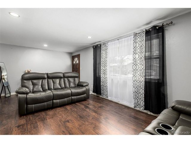 2324 Atwood St, Longmont, CO 80501