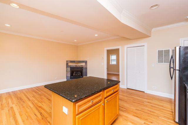 3510 W Cortland Street 4S, Chicago, IL 60647