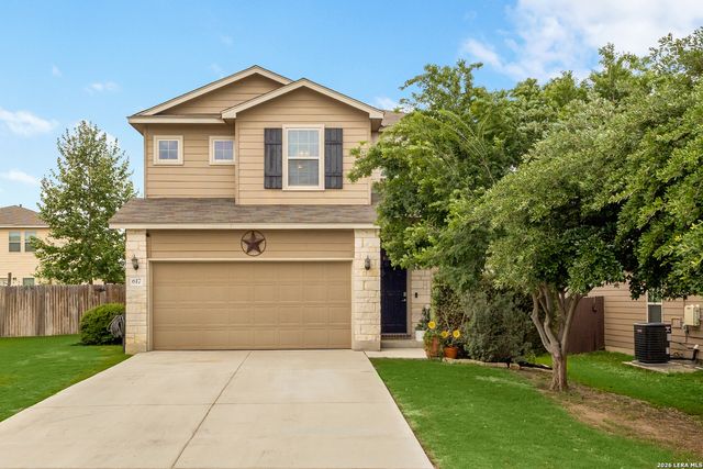 617 COMMUNITY DR, New Braunfels, TX 78132