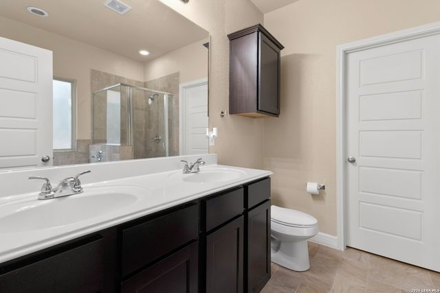 617 COMMUNITY DR, New Braunfels, TX 78132