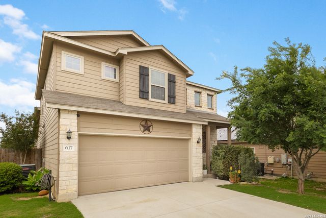 617 COMMUNITY DR, New Braunfels, TX 78132