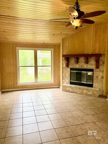 1018 Ted Bates Road, Evergreen, AL 36401