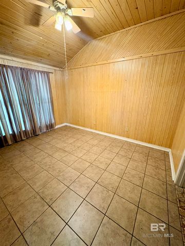 1018 Ted Bates Road, Evergreen, AL 36401