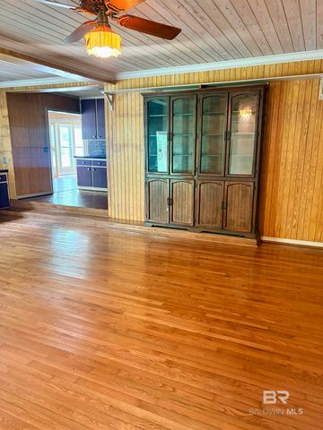 1018 Ted Bates Road, Evergreen, AL 36401