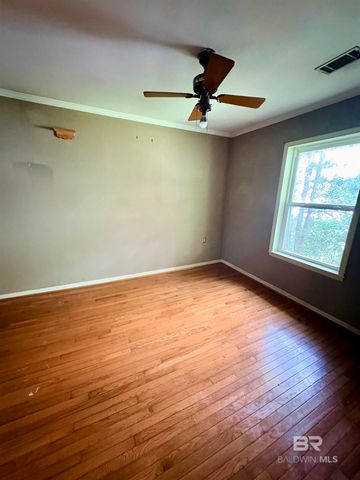 1018 Ted Bates Road, Evergreen, AL 36401