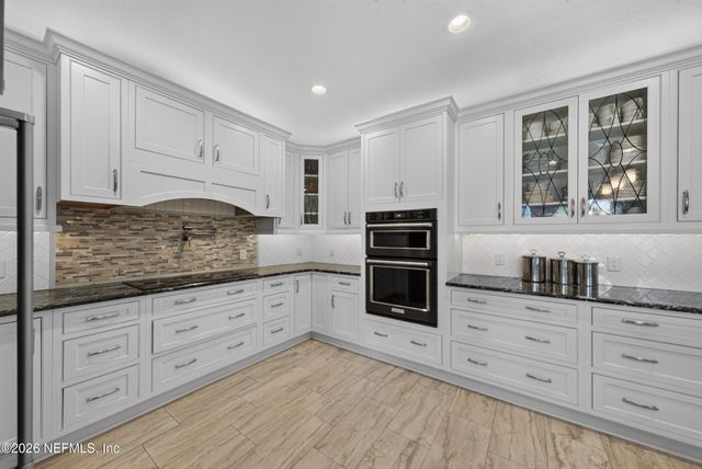 1045 CEDAR BAY Road, Jacksonville, FL 32218