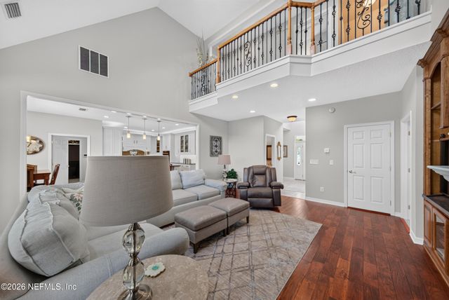 1045 CEDAR BAY Road, Jacksonville, FL 32218