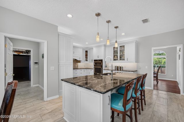 1045 CEDAR BAY Road, Jacksonville, FL 32218