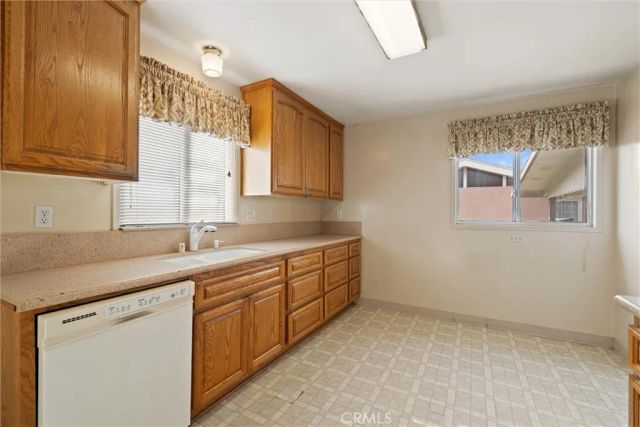 11554 168th, Artesia, CA 90701