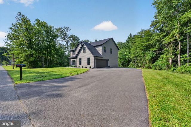 121 MOURNING DOVE LN, Dover, DE 19901