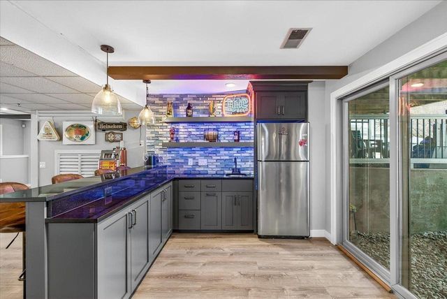 102 Kensington Lane, Waunakee, WI 53597