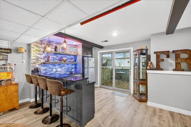 102 Kensington Lane, Waunakee, WI 53597