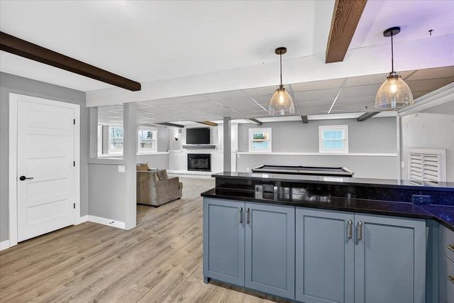 102 Kensington Lane, Waunakee, WI 53597