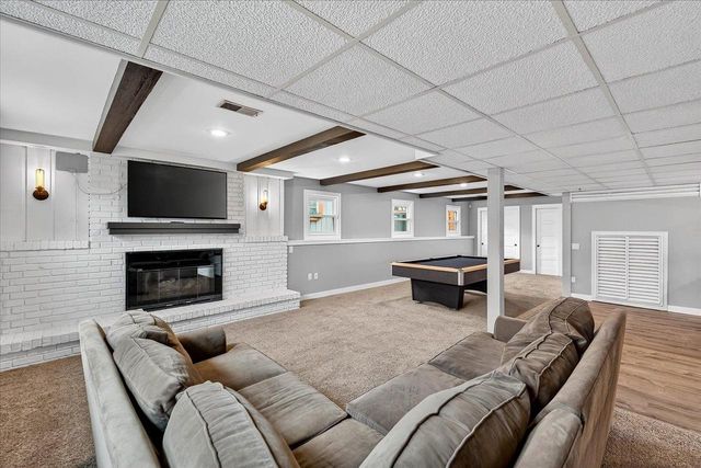 102 Kensington Lane, Waunakee, WI 53597