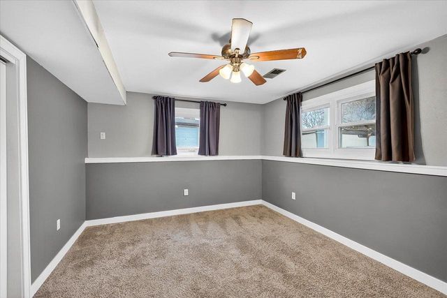 102 Kensington Lane, Waunakee, WI 53597