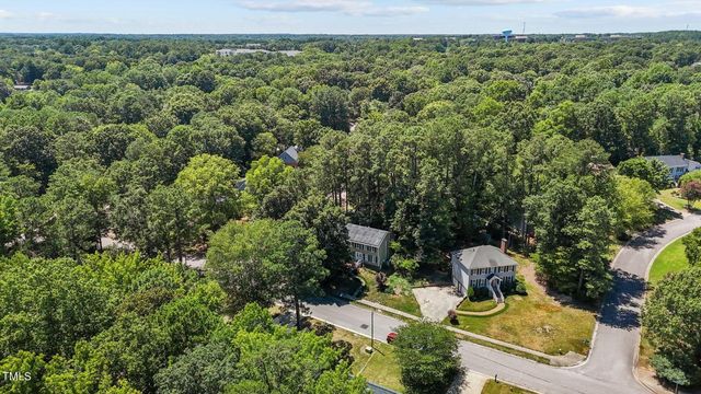 8112 Running Cedar Trail, Raleigh, NC 27615