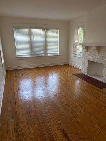 7741 S Yates Boulevard 3, Chicago, IL 60649