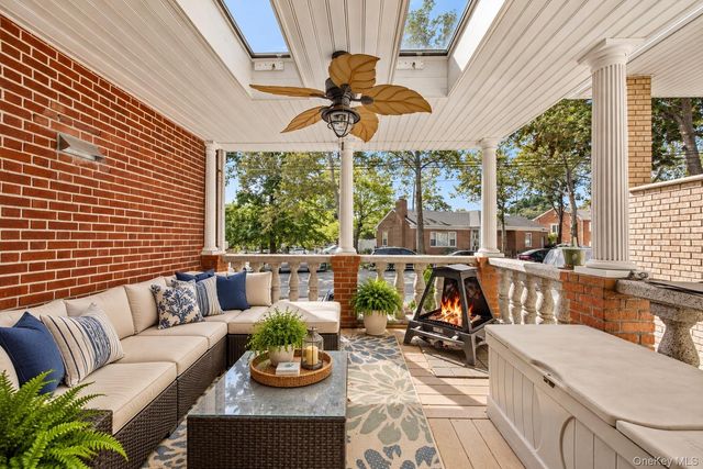 2053 Van Hoesen Avenue, Bronx, NY 10461