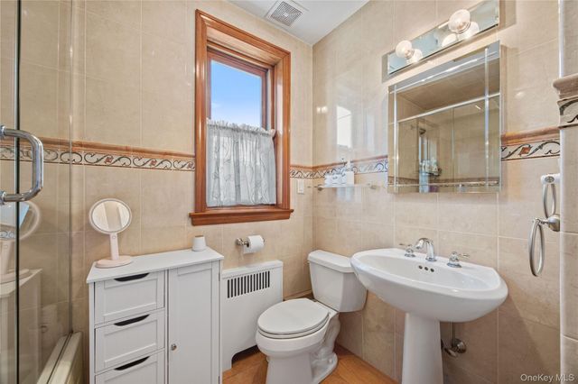 2053 Van Hoesen Avenue, Bronx, NY 10461