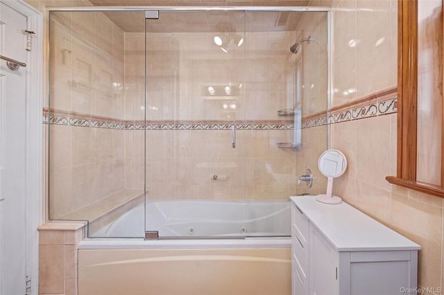2053 Van Hoesen Avenue, Bronx, NY 10461