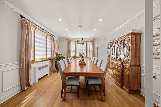 2053 Van Hoesen Avenue, Bronx, NY 10461