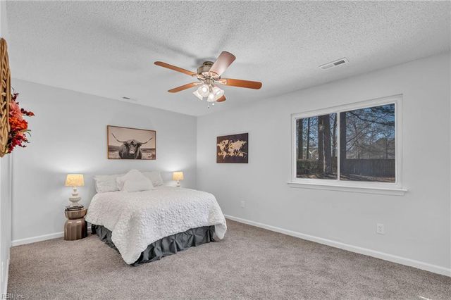 3340 Woodbaugh DR, Chesapeake, VA 23321