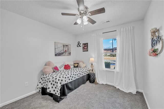 3340 Woodbaugh DR, Chesapeake, VA 23321