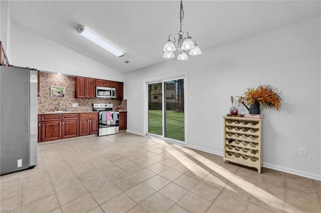 3340 Woodbaugh DR, Chesapeake, VA 23321