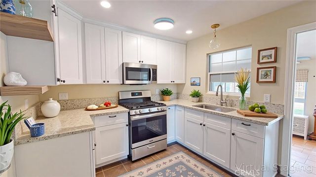 1014 W Andrews, Fresno, CA 93705